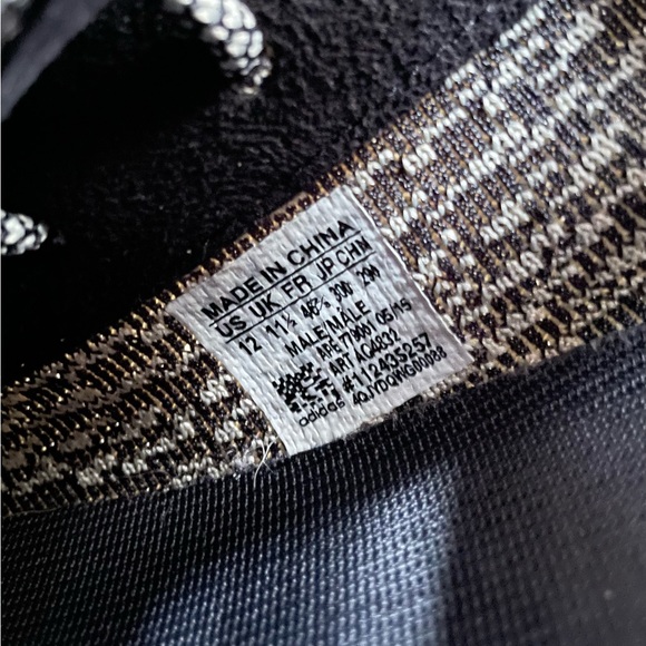 Yeezy Turtle Dove 12 - Picture 6 of 6